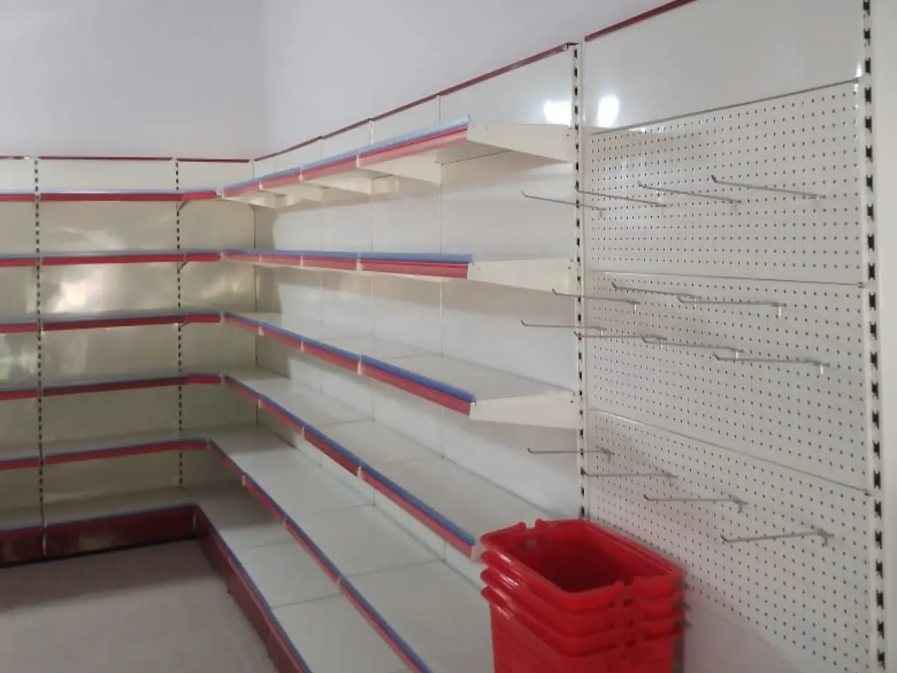 798458940_display racks  installation Mughalsarai3.webp